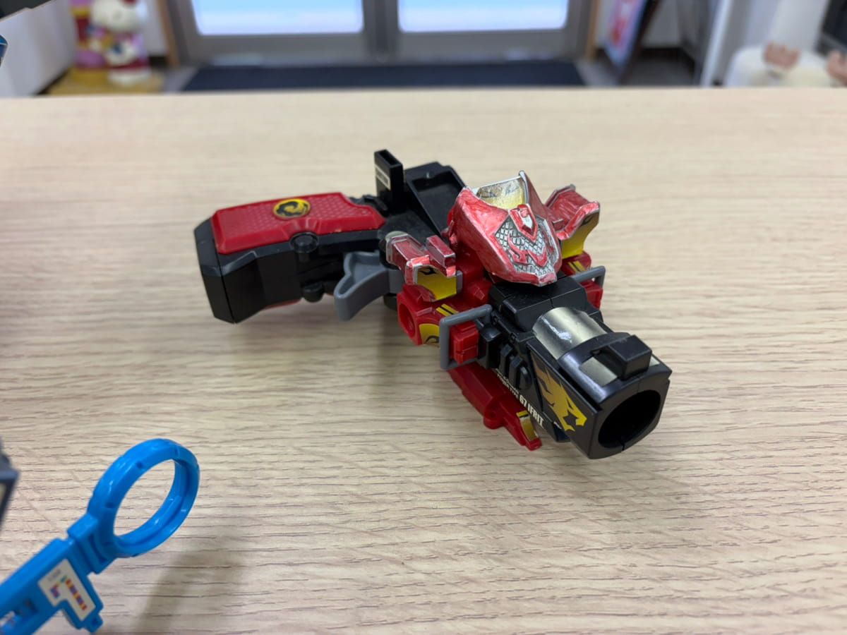 クラッシュビーダマンシリーズ 初代主人公機「001 マグナムイフリート」